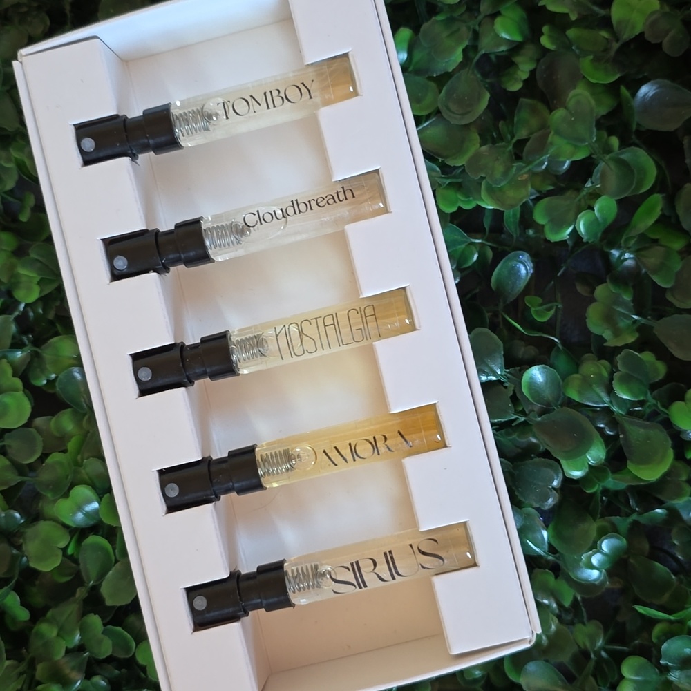 Maison des Animaux Fragrances Discovery Set Sample Spray Pack 2ml